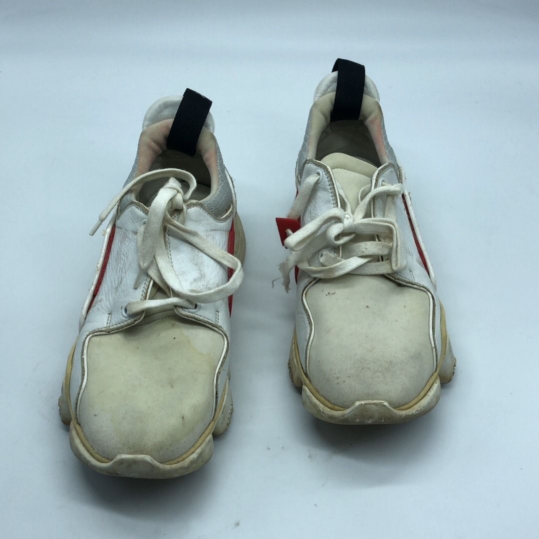 257002309 GIVENCHY SNEAKERS (Category: Sneakers & Footwear) located in Taguig. Submitted by ecoring.ph (Listing ID 1452344119, Image 1). Description: ◆CONDITION: C ◆DESCRIPTIONS: (Other defects/info:) The body of the shoes is scratched, scuffed, stained, dirty, wrinkled, deformed, has press marks, and shows signs of use. The leather lining of the shoes is scratched, scuffed, cracked, chipped, has press marks, is wrinkled, peeled off, soiled, and 