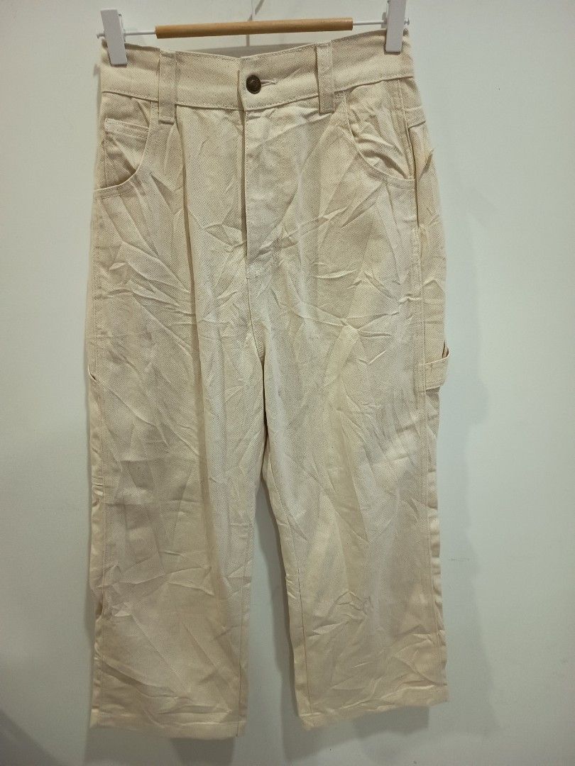 "30" Seluar carpenter java (Category: Jeans) located in Johor Bahru. Submitted by fie96 (Listing ID 1452484897, Image 1). Description: manual tarik 30 labuh 37.6 belakang getah.