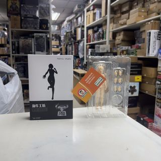 （分類：）位於 。 由 thewusotoys 提交（商品編號 1452460095，圖片 1）。簡介： 。
