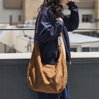 （分類：）位於 。 由 subtle.twinkle 提交（商品編號 1452418016，圖片 1）。簡介： 。