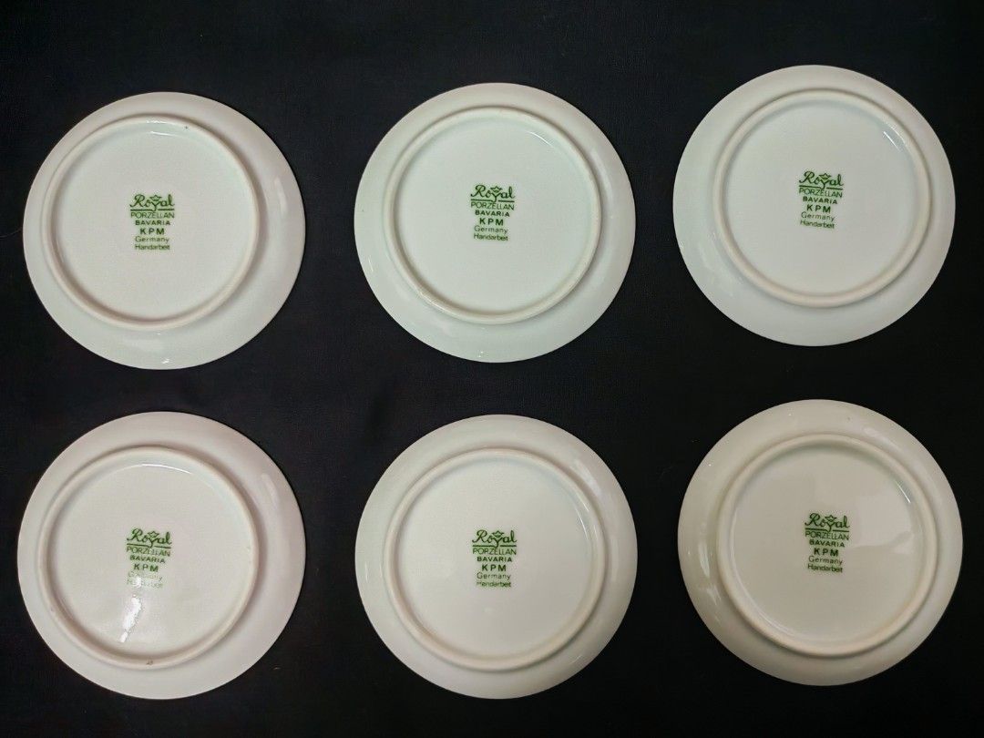 🇩🇪 VINTAGE FRANKFURT GERMANY SOUVENIR PLATES – ROYAL PORZELLAN BAVARIA KPM – SET OF 6 🇩🇪 (Category: Dinnerware & Cutlery) located in Kuala Lumpur. Submitted by penduga_arus88 (Listing ID 1452478410, Image 2). Description: Refer to image/images 📏 Size: Approx. 9.5cm each 📦 Selling as a combo of 6 – Not selling separately A charming vintage collection of Frankfurt, Germany souvenir plates, each featuring a different historic architectural sce