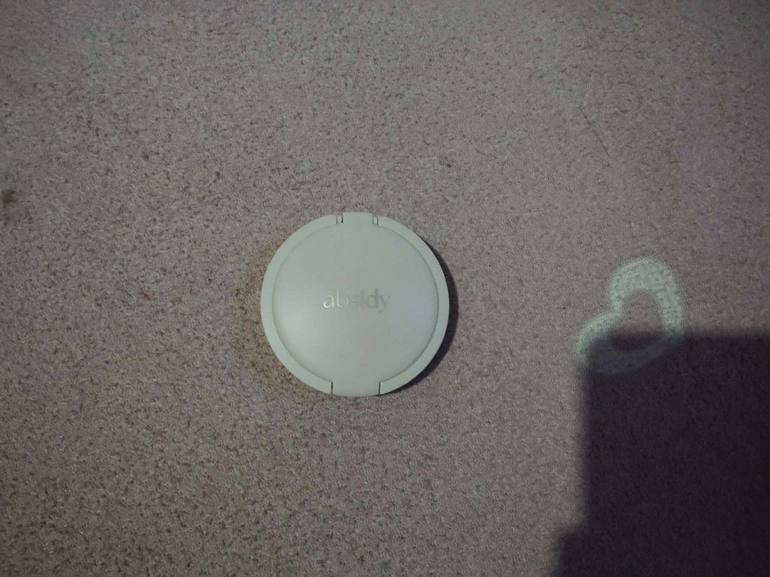 Absidy Face Powder Compact with Mirror (Category: Makeup) located in Manila. Submitted by bautistaet52381 (Listing ID 1452454250, Image 1). Description: Shade - ube Mop - gcash Mod - j&t and lalamove can send more pics via message.