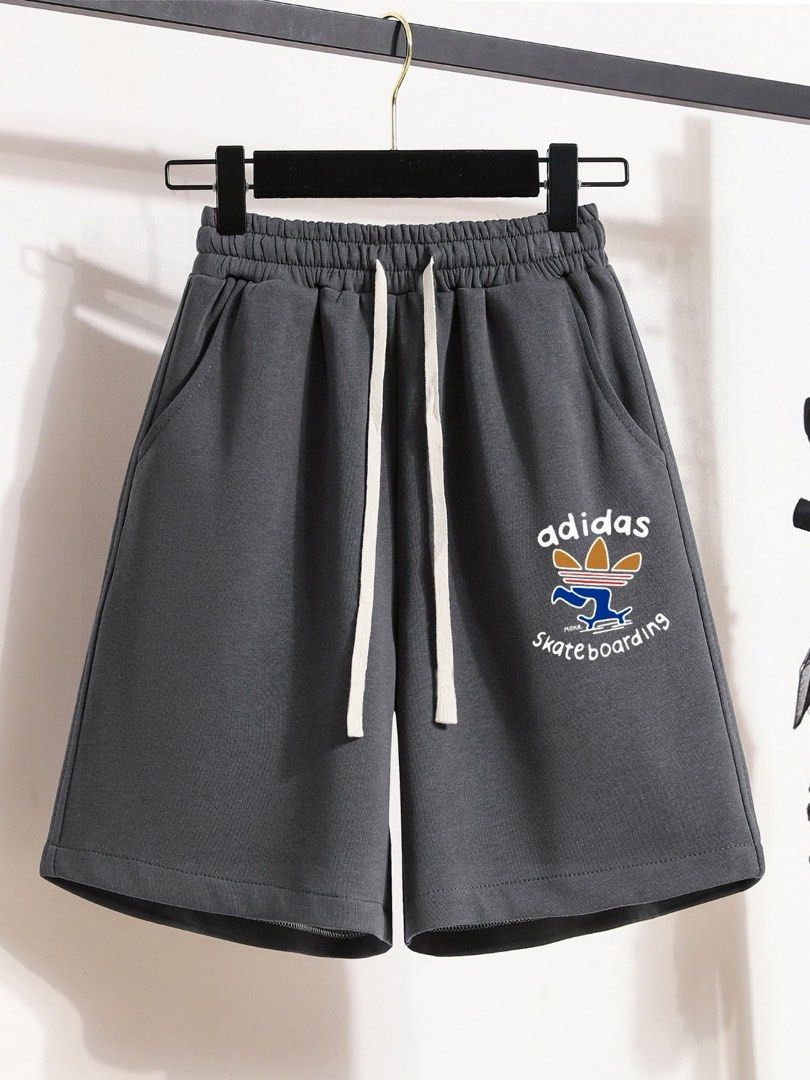 Adidas男女同款短褲 （分類：短褲）位於 Hong Kong。 由 dodo__shop.hk 提交（商品編號 1452353021，圖片 3）。簡介： 。