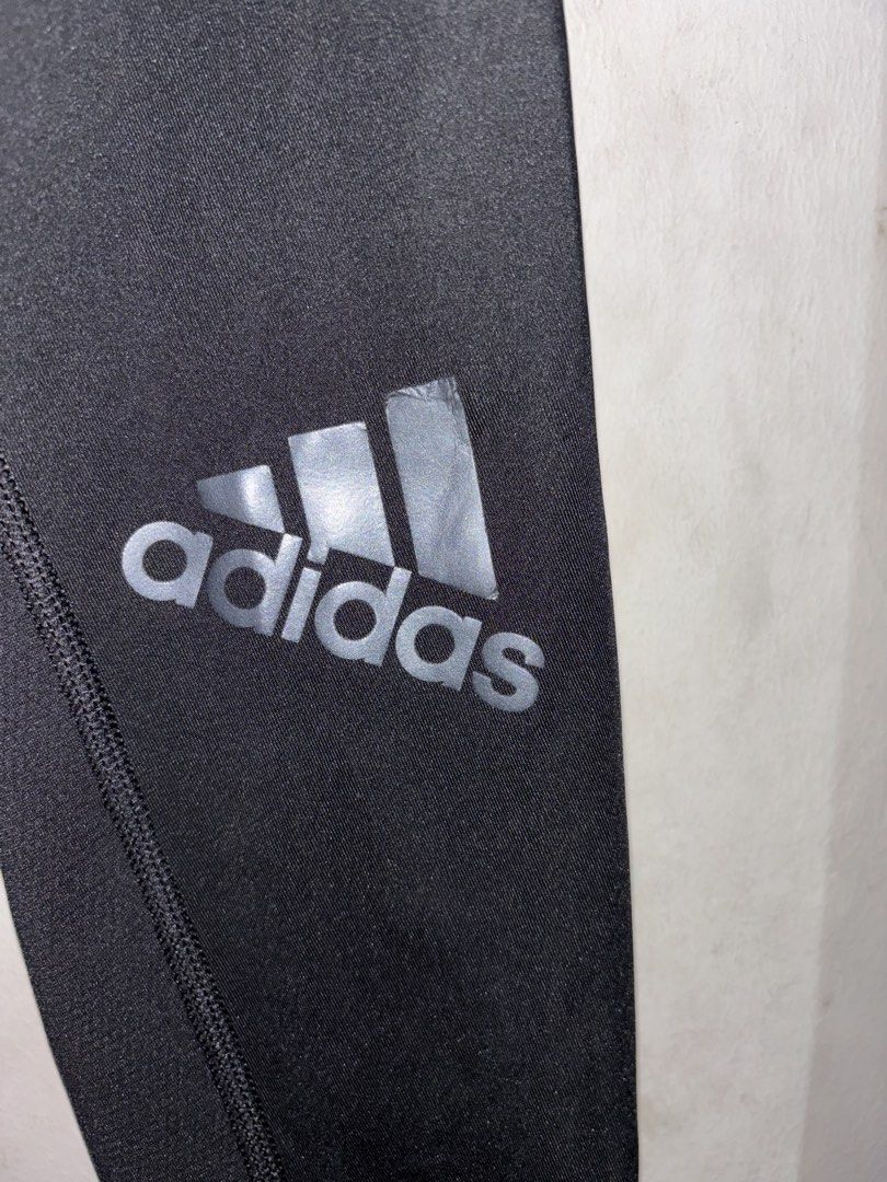 Adidas Alphaskin Compression Tights (Category: Activewear) located in Pasig City. Submitted by timmybatoon (Listing ID 1452356180, Image 3). Description: Adidas Alphaskin Compression Tights Size on tag: M Dimensions: 32-38inW x 38inL Price: 800 .