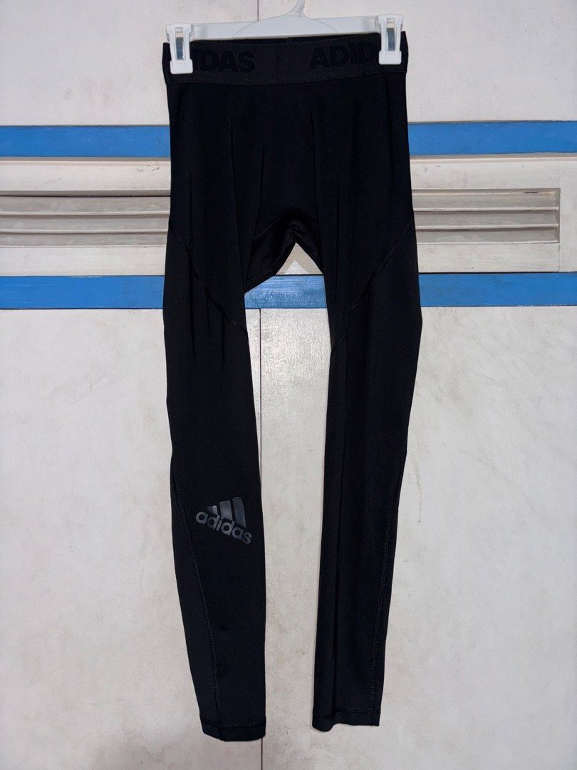 Adidas Alphaskin Compression Tights (Category: Activewear) located in Pasig City. Submitted by timmybatoon (Listing ID 1452356180, Image 1). Description: Adidas Alphaskin Compression Tights Size on tag: M Dimensions: 32-38inW x 38inL Price: 800 .