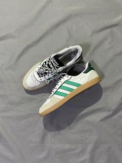 (Category: ) located in . Submitted by _thriftanddrip (Listing ID 1452453315, Image 1). Description: .