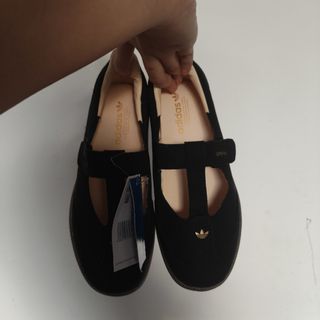 (Kategori: ) berada di . Dikirim oleh della_finds (ID iklan 1452338409, Gambar 1). Deskripsi: .