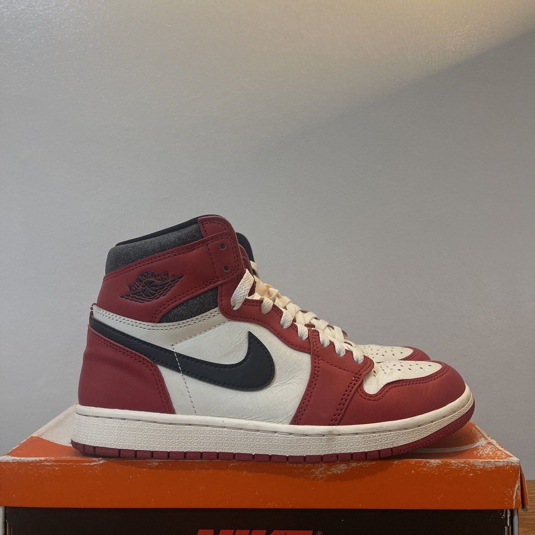 Air Jordan 1 High OG Chicago Lost and Found (Category: Sneakers) located in Paranaque City. Submitted by lazyskates (Listing ID 1452459618, Image 2). Description: - Authentic Air Jordan 1 High OG Chicago Lost and Found - Includes original box - Comes with original receipt - Extra black laces included .