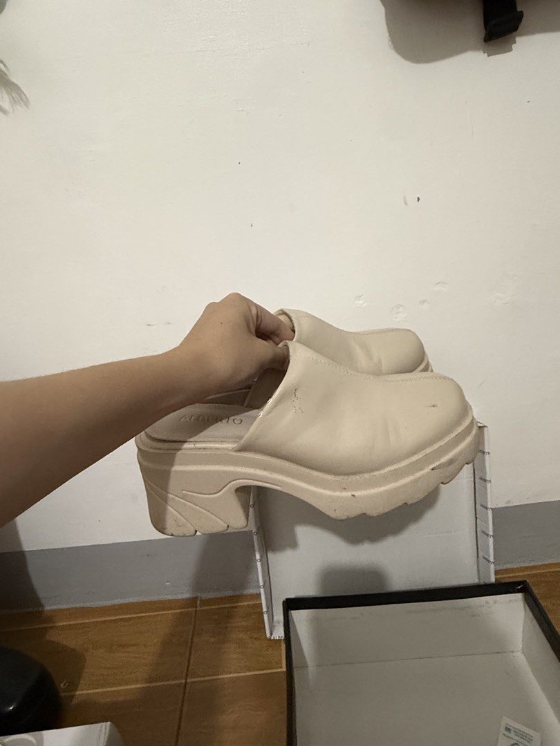 Alberto Beige Platform Wedge Mules | Size 6 (Category: Wedges) located in Manila. Submitted by celenedian64283 (Listing ID 1452505250, Image 2). Description: 🤍 Alberto Beige Platform Wedge Mules Stylish nude/beige platform wedge mules that are easy to pair with dresses, jeans, trousers, or shorts. Comfortable enough for everyday wear, brunch, dates, travel, or casual events. ✔️ Alberto ✔️ Like new / used only once (or never used, if applicable) 