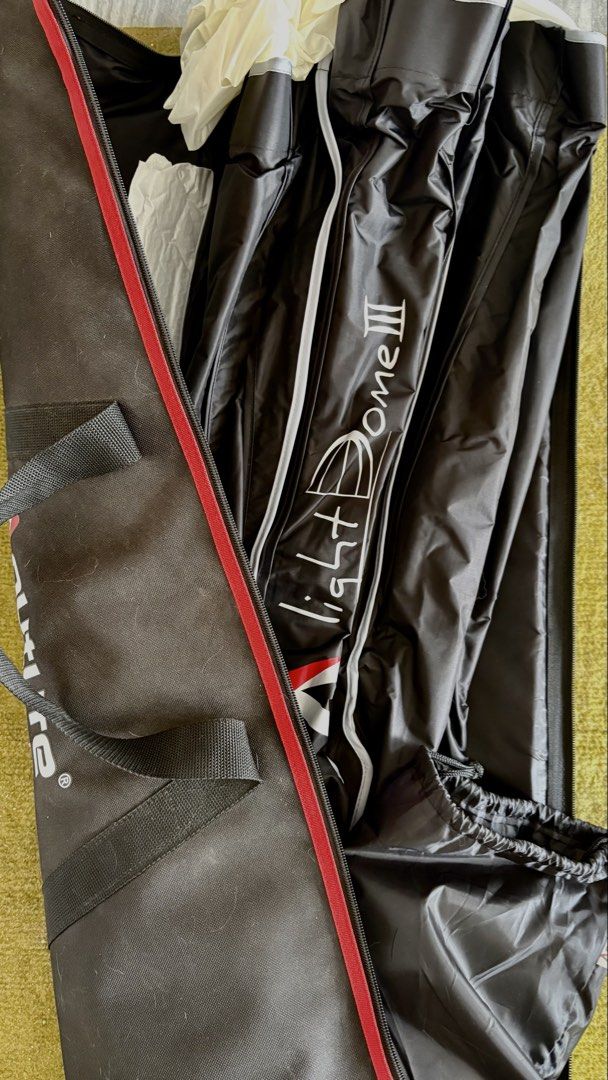 Aputure Light Dome III Softbox with Bag (Category: Lighting & Studio Equipment) located in Pasig City. Submitted by decluttercat (Listing ID 1452388054, Image 3). Description: - Aputure Light Dome III softbox - Comes with carrying bag, grid, and diffusion cloths - Used once.