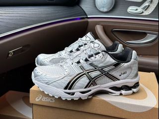 （分類：）位於 。 由 sneakerssssssssssss 提交（商品編號 1452421862，圖片 1）。簡介： 。