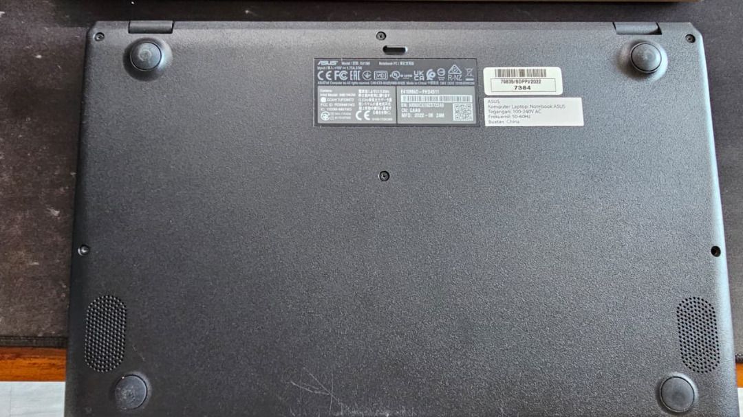 ASUS Vivobook 14 E410MAB (Kategori: Laptop) berada di Jakarta Barat. Dikirim oleh royaldog_7287d8 (ID iklan 1452359302, Gambar 3). Deskripsi: Dijual laptop ASUS Vivobook 14 E410MAB. Kondisi normal mulus banget lancar jaya baterai masih awet pemakaian pribadi. RAM 4GB on board, storage SSD 512GB NVME ngacir kelengkapan laptop sama charger aja, kardusnya udah ga tau kemana. yg ga nawar bonus tas Asus backpack baru belom pernah dipake. WA: +62 851-5