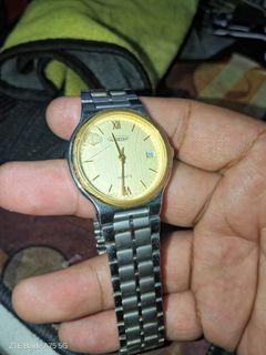 (Category: ) located in . Submitted by balenciaga-finds (Listing ID 1452412544, Image 1). Description: .