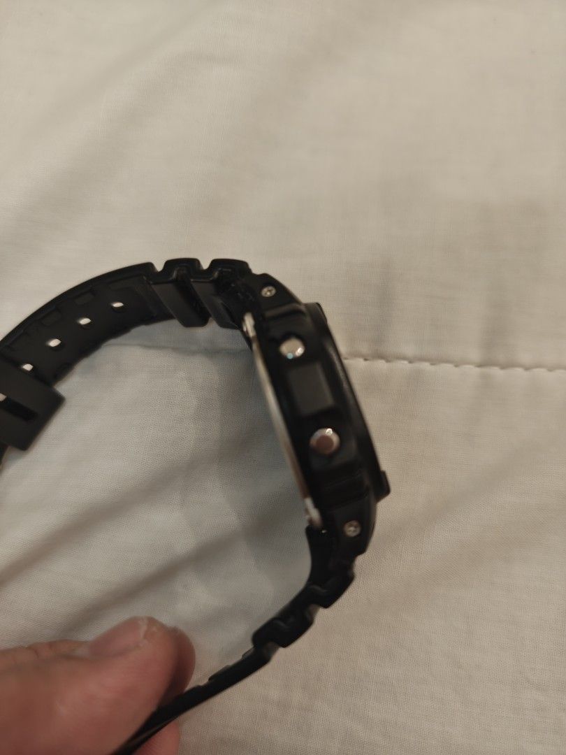 [Authentic] Casio G-Shock DW-5600BB-1 (All Black Square) – Excellent Condition (Category: Luxury Watches) located in Quezon City. Submitted by rrryyysellsstuff (Listing ID 1452448124, Image 3). Description: ​Selling a sleek, minimalist all-black Casio G-Shock DW-5600BB in great condition. Classic square digital watch featuring a stealthy negative display, matte finish, and legendary G-Shock durability. ​Key Specifications: ​Model: DW-5600BB-1 (Mo