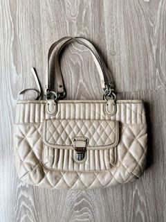 (Category: ) located in . Submitted by foundandloved.kl (Listing ID 1452342461, Image 1). Description: .