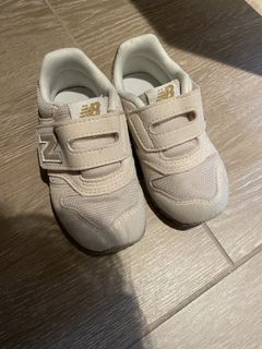 （分類：）位於 。 由 ritakh 提交（商品編號 1452327208，圖片 1）。簡介： 。