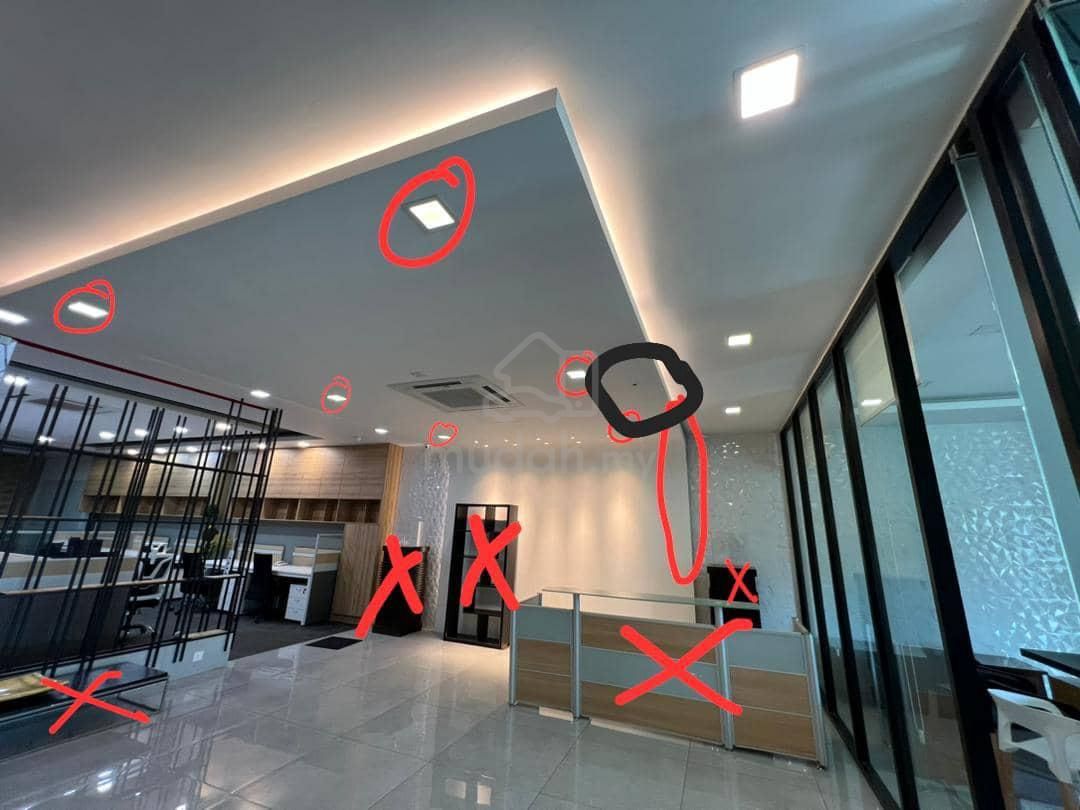Bandar Bukit tinggi Landmark shop office for sale (Category: Property For Sale) located in Semenyih. Submitted by gplim (Listing ID 1449083120, Image 2). Description: Bandar Bukit tinggi Landmark shop office for sale Land area: 25 x 80 Fully reno & Furnish Free Hold Sale rm1.8mil nego Rental rm7k/month.