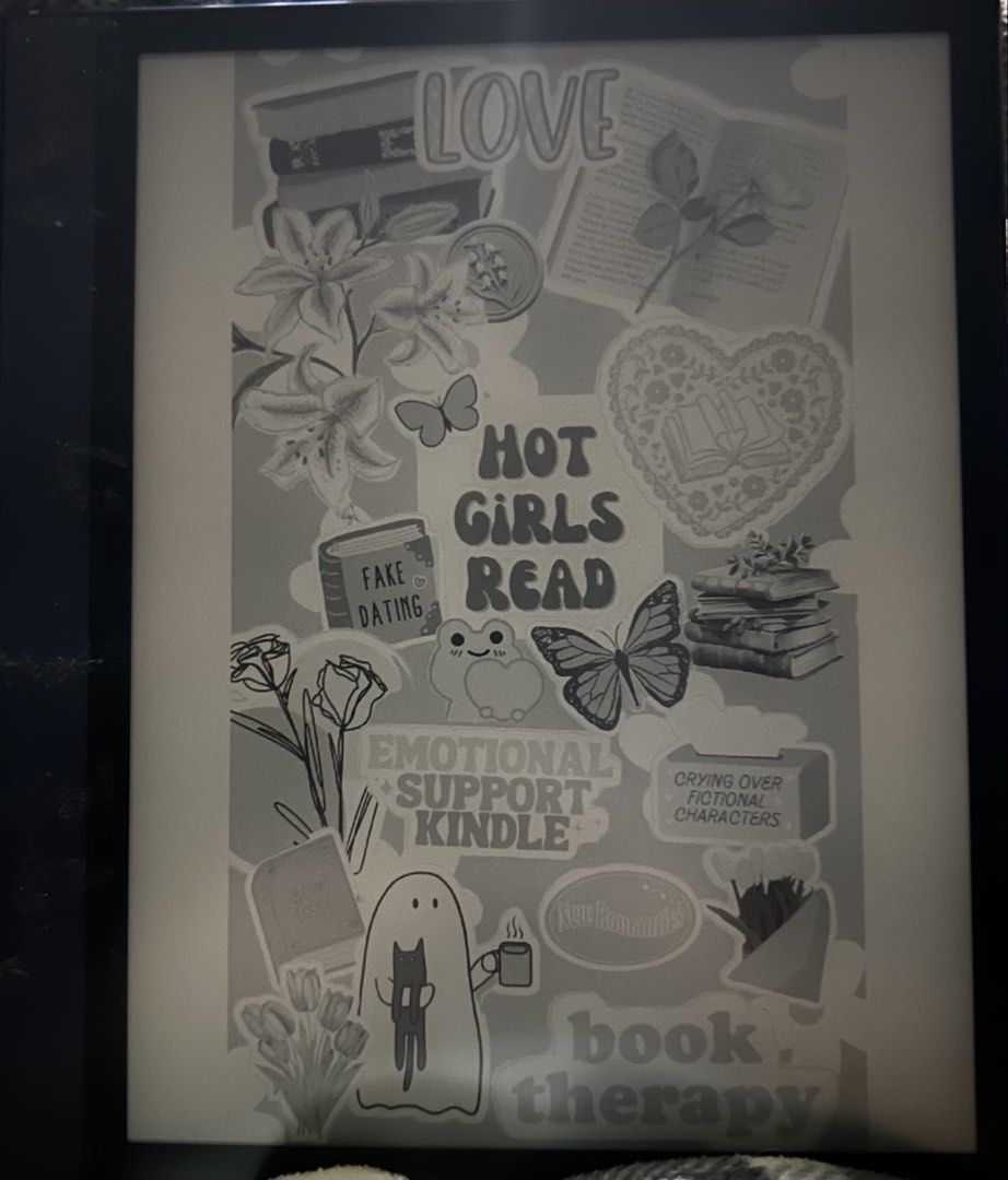 BOOX NOTE AIR 10.3 INCHES EBOOK READER (Category: E-Readers) located in Manila. Submitted by ecesmart (Listing ID 1452489057, Image 1). Description: Super smooth no dents - BOOX NOTE AIR SERIES 2023 -10.3 Inches clear, easy-to-read screen - 32GB storage (18GB available) - Pre-installed apps: Kindle, Audible, Google Play Store - Perfect for reading books on the go -Purchased in Hongkong all original with box and receipt P23,000 value in Pesos in 2