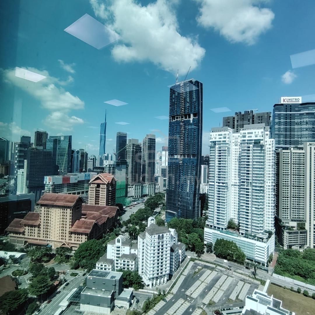 Bukit Bintang grade A office 7k-19ksqft for rent walk to mrt (Category: Property Rentals) located in Petaling Jaya. Submitted by mudah364679 (Listing ID 1451499453, Image 3). Description: Plaza Conlay, Premium Office Space, KL partly furnished Multiple office units available: 7412sqft – 19,000 sqft Rental range: From Rm 7psf -10psf Partly Furnished Prestigious Grade A office tower Prime city-centre location at Plaza Conlay Walk to Conlay MRT stat