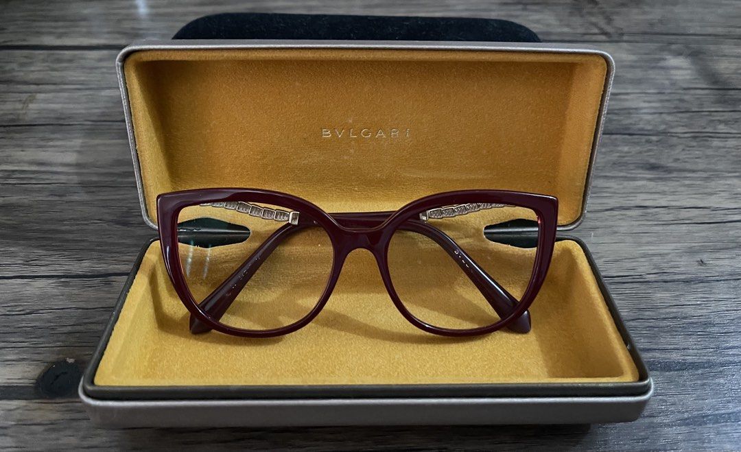 Bulgari Prescription Eyeglasses (Category: Sunglasses & Eyewear) located in Bacoor. Submitted by clarah12 (Listing ID 1452428789, Image 3). Description: 💯ORIGINAL💯AUTHENTIC💯LEGIT💯 Money-back guarantee Payment First Ships Nationwide via J&T Can do meet ups Pickup at my address Mine Now. Pay Now. Ship Tomorrow. Mode of payment: Gcash Maya Gotyme Metrobank Tonik 📍Mabolo 2, Bacoor City.