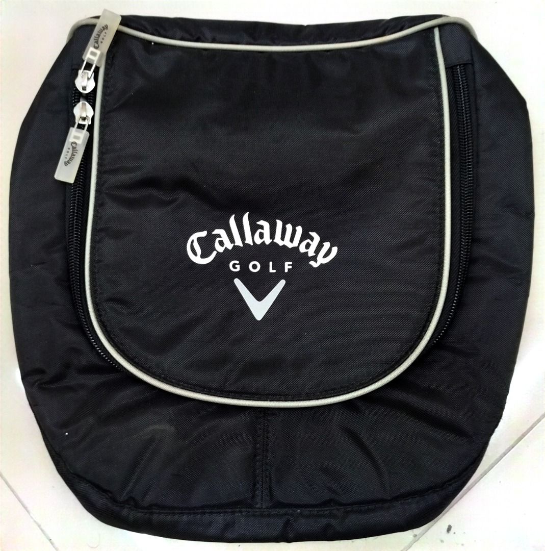 Callaway Golf Black Accessory Bag (Category: Golf) located in Caloocan City. Submitted by safebear_4bdc70 (Listing ID 1452456844, Image 1). Description: - Black Callaway Golf accessory bag - Two zippers on the front pocket for convenient storage - Ideal for carrying small golf essentials - Made with durable material - Perfect for use on the golf course.