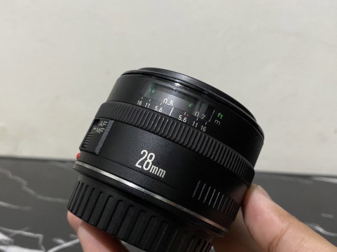 Canon 28mm 2.8 (Category: Lens & Kits) located in Manila. Submitted by itzallabtcam (Listing ID 1452500947, Image 3). Description: AVAILABLE Canon 28mm 2.8 primelens Condition: No errors Manual focus working Useable for manual use preference Issue: AF not working Sharp and clear output padin naman Inclusions: Front cap Rear cap 4,500 pesos only Location: QC/Manila Available for meet up halfway test to sawa Available for shipping via LBC Nationwid
