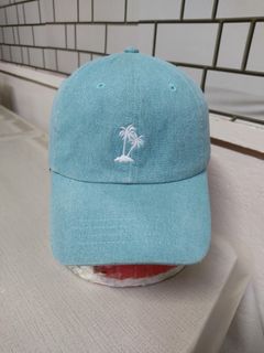 (Category: ) located in . Submitted by ek_thriftstore90 (Listing ID 1452450942, Image 1). Description: .