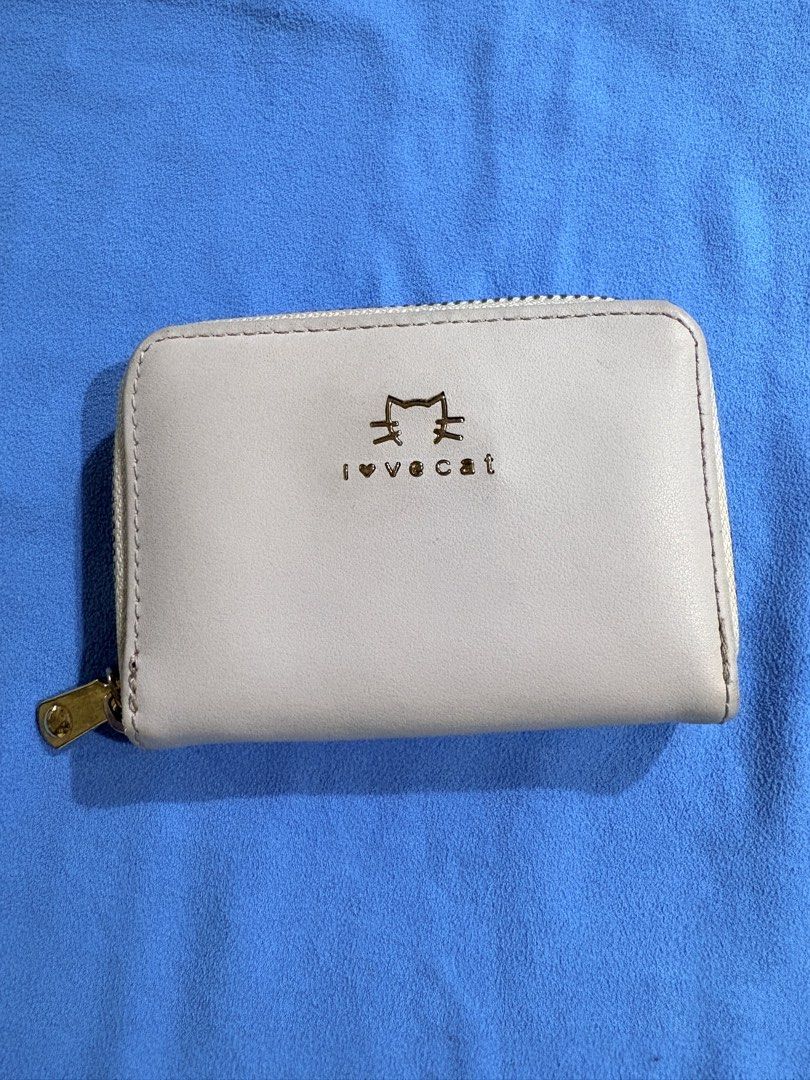 Card holder (Category: Wallets & Card holders) located in Manila. Submitted by truedeclutter (Listing ID 1452383958, Image 1). Description: Color is Lavender .
