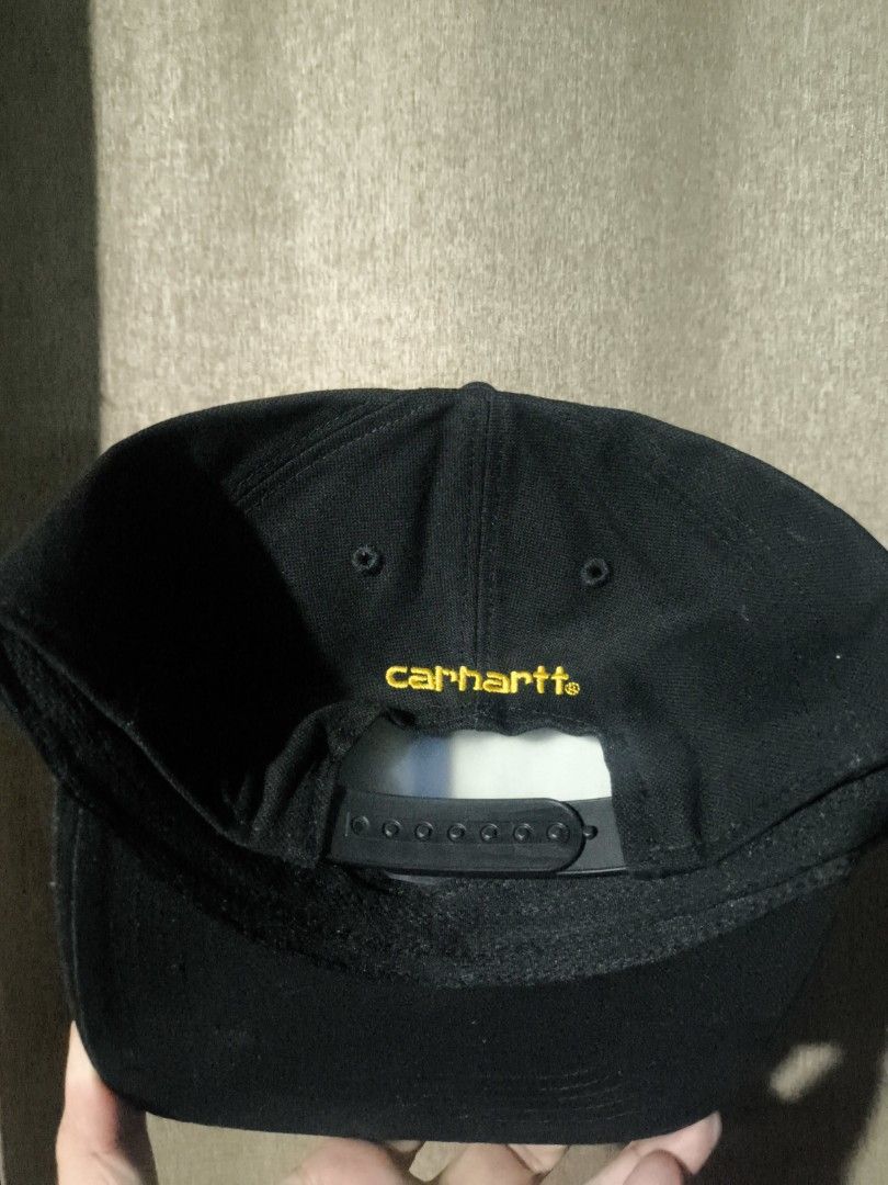 Carhartt Plain Cap (Category: Caps & Hats) located in San Mateo. Submitted by cool.aude001 (Listing ID 1452471756, Image 3). Description: .