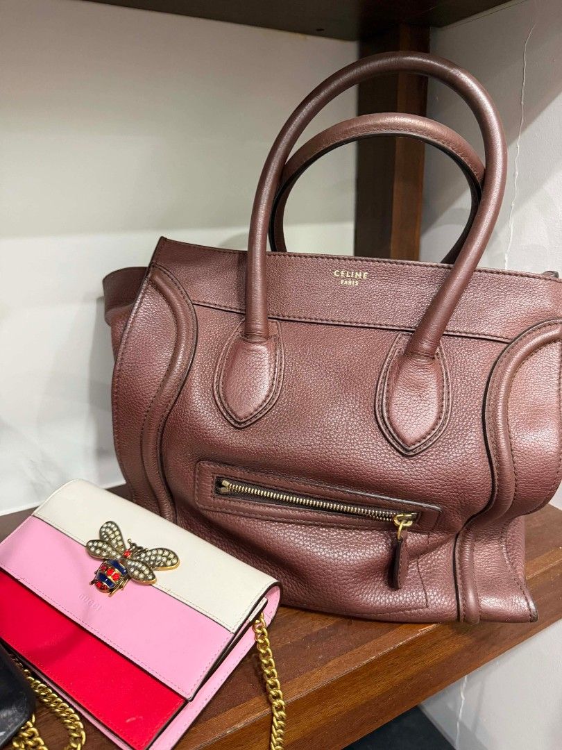Celine Mini Shopper (Category: Luxury Bags & Wallets) located in Manila. Submitted by bnyluxurygoods (Listing ID 1452371137, Image 1). Description: Personal used bags all in good condition. bag and tags only. bgc, makati or pasig meetups only. Bag Details: Celine Mini Shopper ( Chocolate).