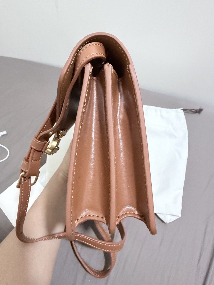 Celine Wallet on Chain Margo in Smooth Leather (Category: Luxury Bags & Wallets) located in Manila. Submitted by luxxe_bags_for_less (Listing ID 1452501462, Image 3). Description: ✨ Celine Wallet on Chain Margo in Smooth Leather Sling Bag • Carefully sourced from Japan 🇯🇵 • Japan preloved item • Crafted from leather • Maintained in excellent condition • Meetups are available for a safe and convenient transaction • Price is negotiable for seriou