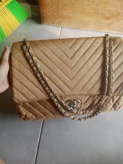 (Kategori: ) berada di . Dikirim oleh amarezeki (ID iklan 1452493479, Gambar 1). Deskripsi: .