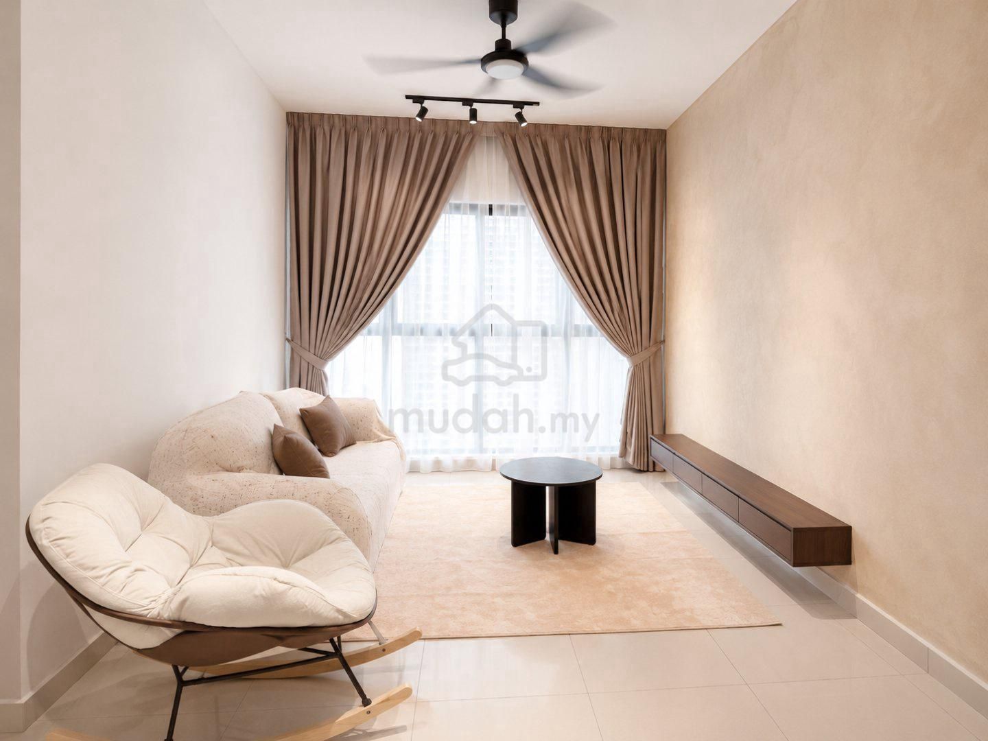 Cheaper Nice View Unit With Fully Furnish Suit For Couple Single Share (Category: Property Rentals) located in Kuala Lumpur. Submitted by macesoy85 (Listing ID 1448674466, Image 1). Description: Sungai Besi | Trion 2 @ Kuala Lumpur | Condominium | Fully Furnished | WiFi Included | Low Floor | For Rent Property Details: Location: Sungai Besi, Kuala Lumpur Property Type: Condominium Project: Trion 2 @ Kuala Lumpur Built-up: 660 sqft Bedrooms: 2 Bat