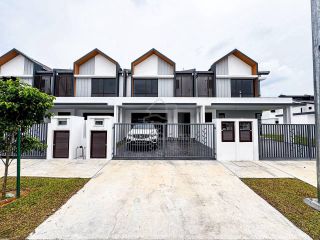 (Category: ) located in . Submitted by mekdin (Listing ID 1430008410, Image 1). Description: .