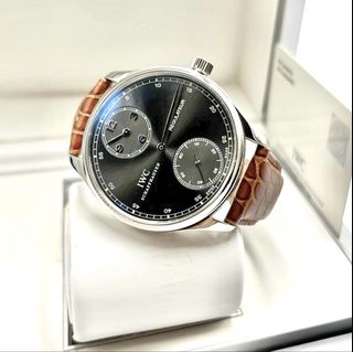 (Category: ) located in . Submitted by chamelontimepieces (Listing ID 1452391478, Image 1). Description: .
