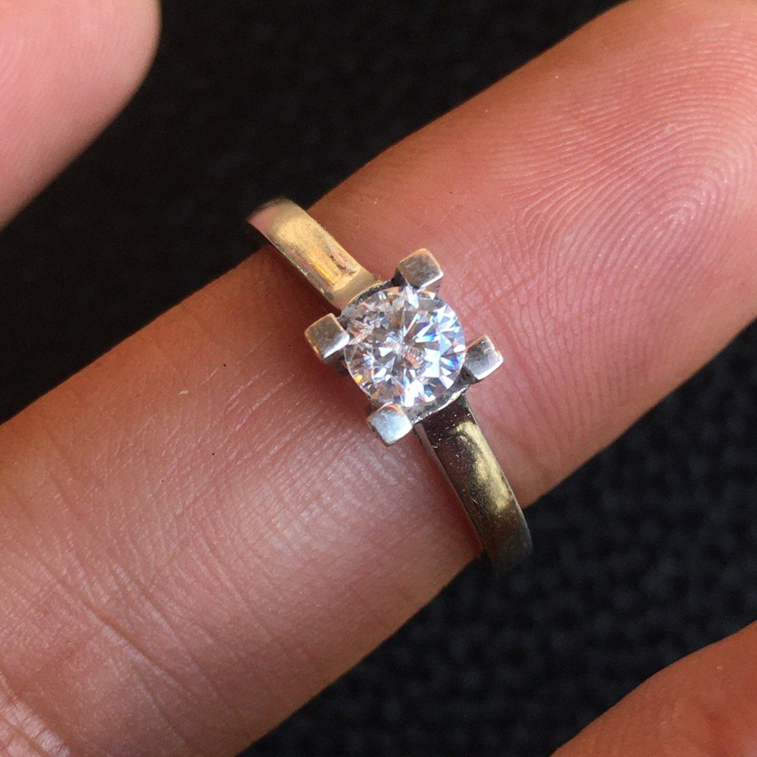 cincin perak / sumin - sakonah (Kategori: Perhiasan Wanita) berada di Surabaya. Dikirim oleh suratminah.dan.sakonah (ID iklan 1452405004, Gambar 1). Deskripsi: perak. diameter jari 18 mm. ..