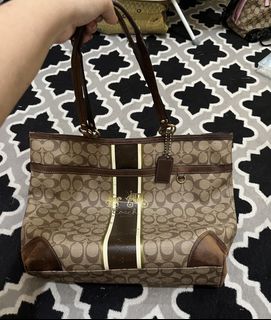 (Kategori: ) berada di . Dikirim oleh han.authpreloved (ID iklan 1452365136, Gambar 1). Deskripsi: .