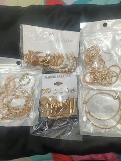 (Category: ) located in . Submitted by nurimah01 (Listing ID 1452338077, Image 1). Description: .