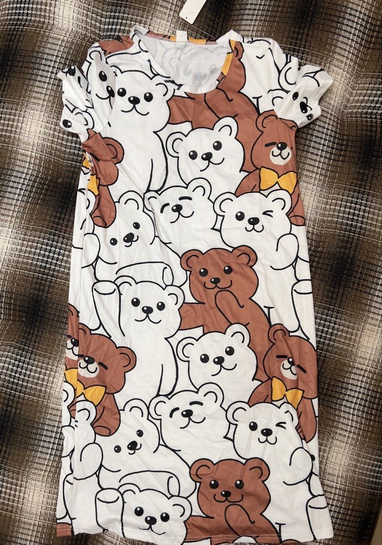 Cute Bear Print Short Sleeve Dress (Category: Babies & Kids Fashion) located in Manila. Submitted by withluvbee (Listing ID 1452338728, Image 1). Description: - For 10-14y/o - Made from soft fabric, ideal for lounging or casual outings .