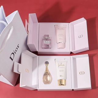 （分類：）位於 。 由 fashiongirl819 提交（商品編號 1452470717，圖片 1）。簡介： 。