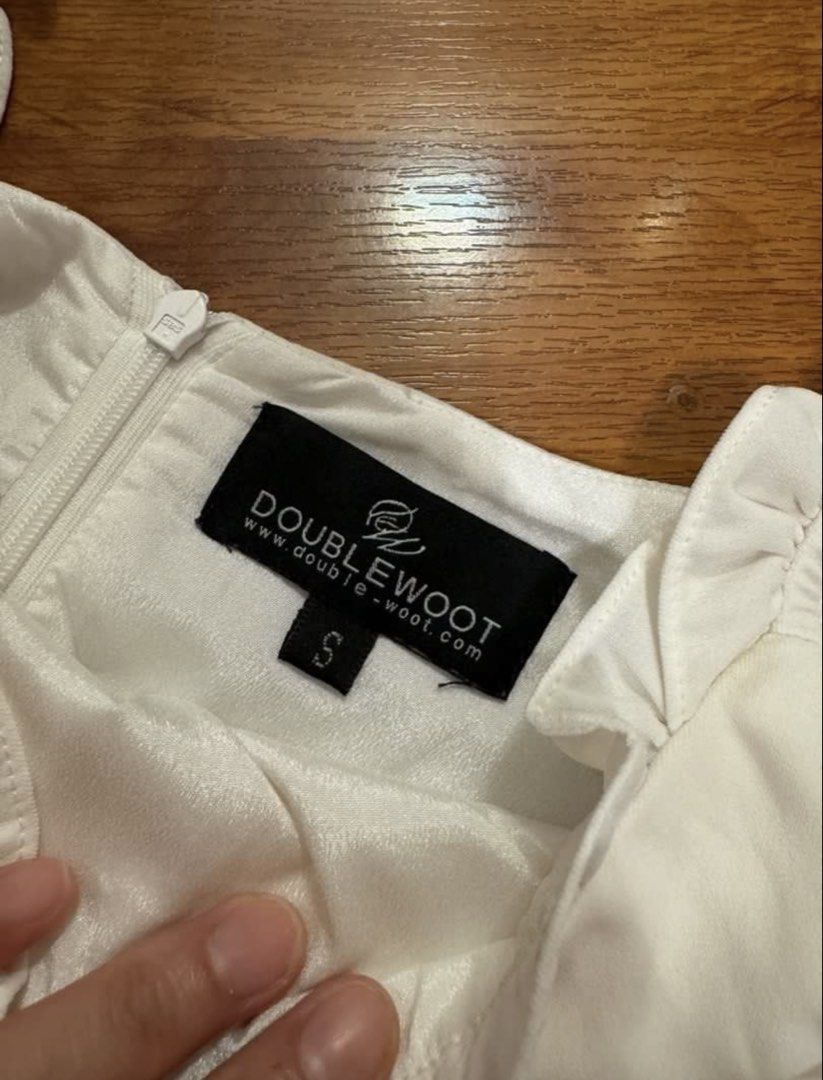 Doublewoot Romper White S (Category: Rompers) located in Kuala Lumpur. Submitted by gracetkj (Listing ID 1452430191, Image 2). Description: Would like to let go my preloved. .