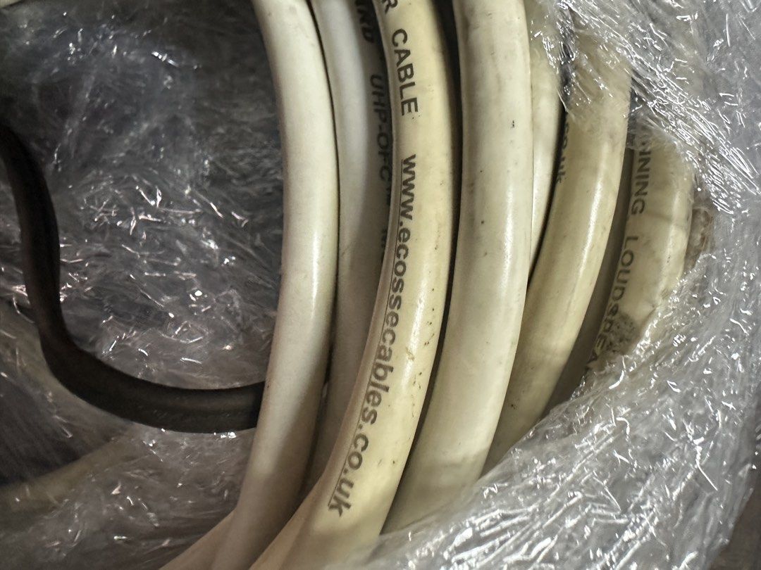 Ecosse Cables UK Speaker Cable (Category: Soundbars, Speakers & Amplifiers) located in Makati City. Submitted by g.montz (Listing ID 1452350890, Image 1). Description: - Genuine Ecosse Cables UK speaker cable - Model: 'Running Loudspeaker' - Features UHP-OFC (Ultra High Purity Oxygen-Free Copper) - Marked with 'www.ecossecables.co.uk' - Excellent for audio setups - Selling because it's no longer required.