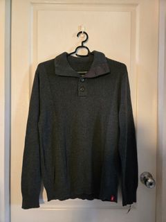 (Category: ) located in . Submitted by sneaker_arch (Listing ID 1452369289, Image 1). Description: .