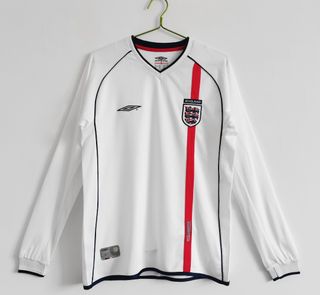 (Category: ) located in . Submitted by calcio_sport_jersey (Listing ID 1452497678, Image 1). Description: .