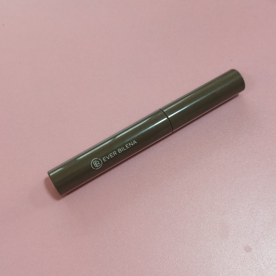 Ever Bilena Ultimate Brow Fix (Taupe) (Category: Makeup) located in Batangas. Submitted by forkeepsxo_ (Listing ID 1452346590, Image 1). Description: •shade TAUPE •used once, not my type of finish • will give freebies to sure buyers rfs decluttering, need funds MOD via J&T courier MOP via Gcash .