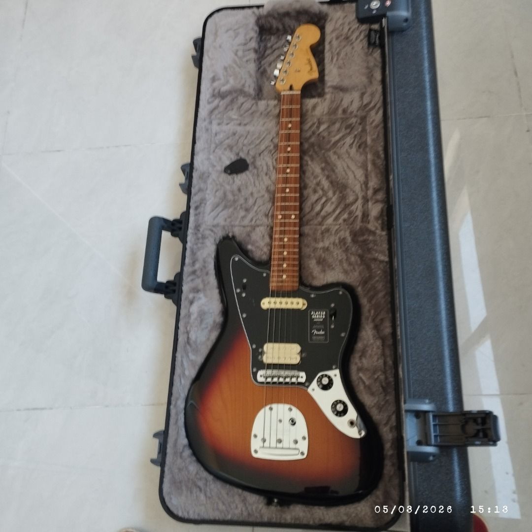 Fender Player Series Jaguar (ex. hardcase) (Category: Musical Instruments) located in Caloocan City. Submitted by russell_obinna198415 (Listing ID 1452390572, Image 2). Description: - Fender Player Series Jaguar - Classic Sunburst finish - Excellent playing condition - Ideal for guitarists looking for a versatile instrument -Hardcase excluded.