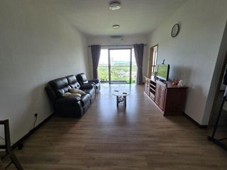 (Category: ) located in . Submitted by zoejiun (Listing ID 1440744303, Image 1). Description: .