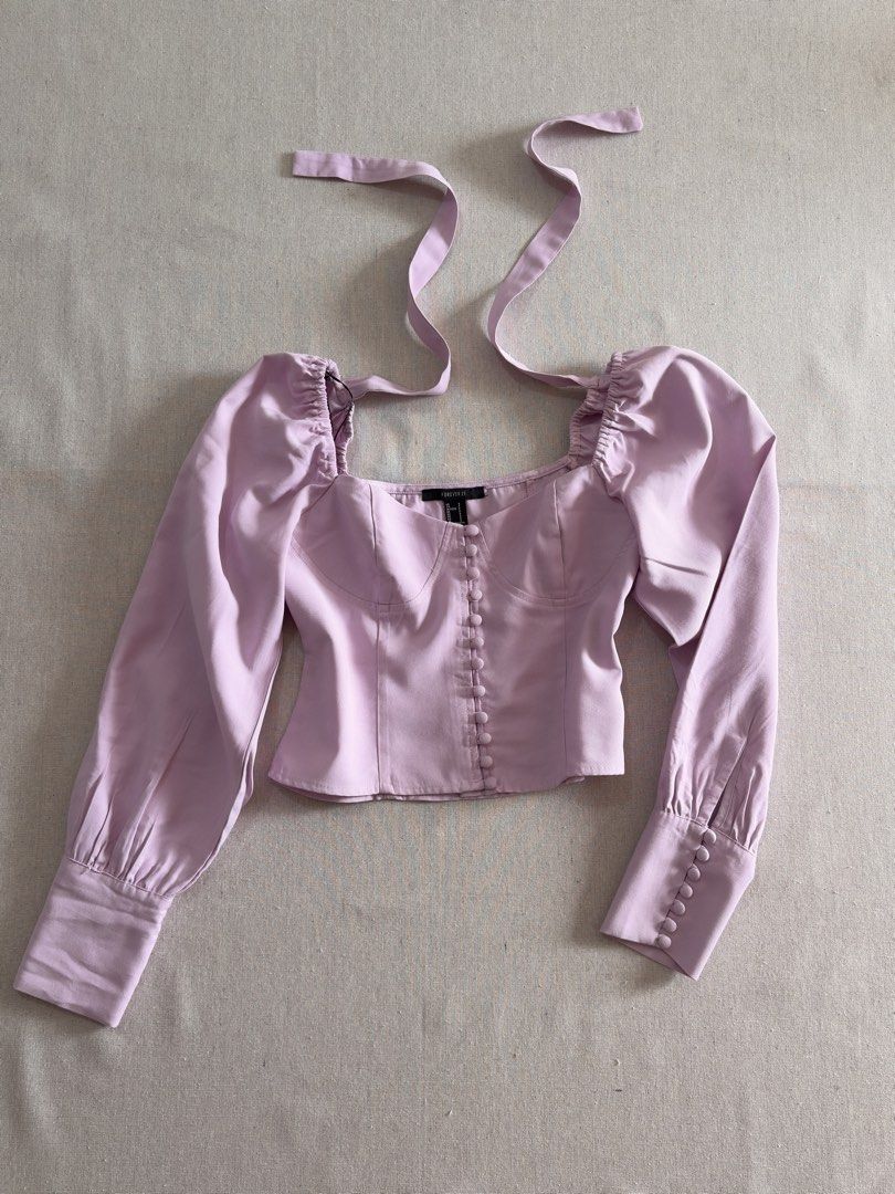 Forever 21 corset long sleeve blouse (Category: Blouses) located in Valenzuela. Submitted by andreaaah (Listing ID 1452496172, Image 2). Description: L15 B33-34 fits S.