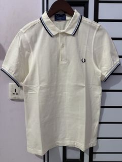 (Kategori: ) berada di . Dikirim oleh zell_hype_store (ID iklan 1452361630, Gambar 1). Deskripsi: .
