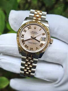 (Category: ) located in . Submitted by 2am.watches (Listing ID 1452385176, Image 1). Description: .
